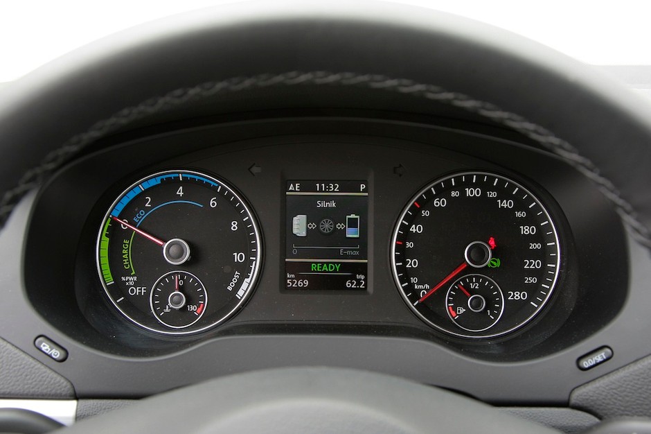 VW Jetta Hybrid