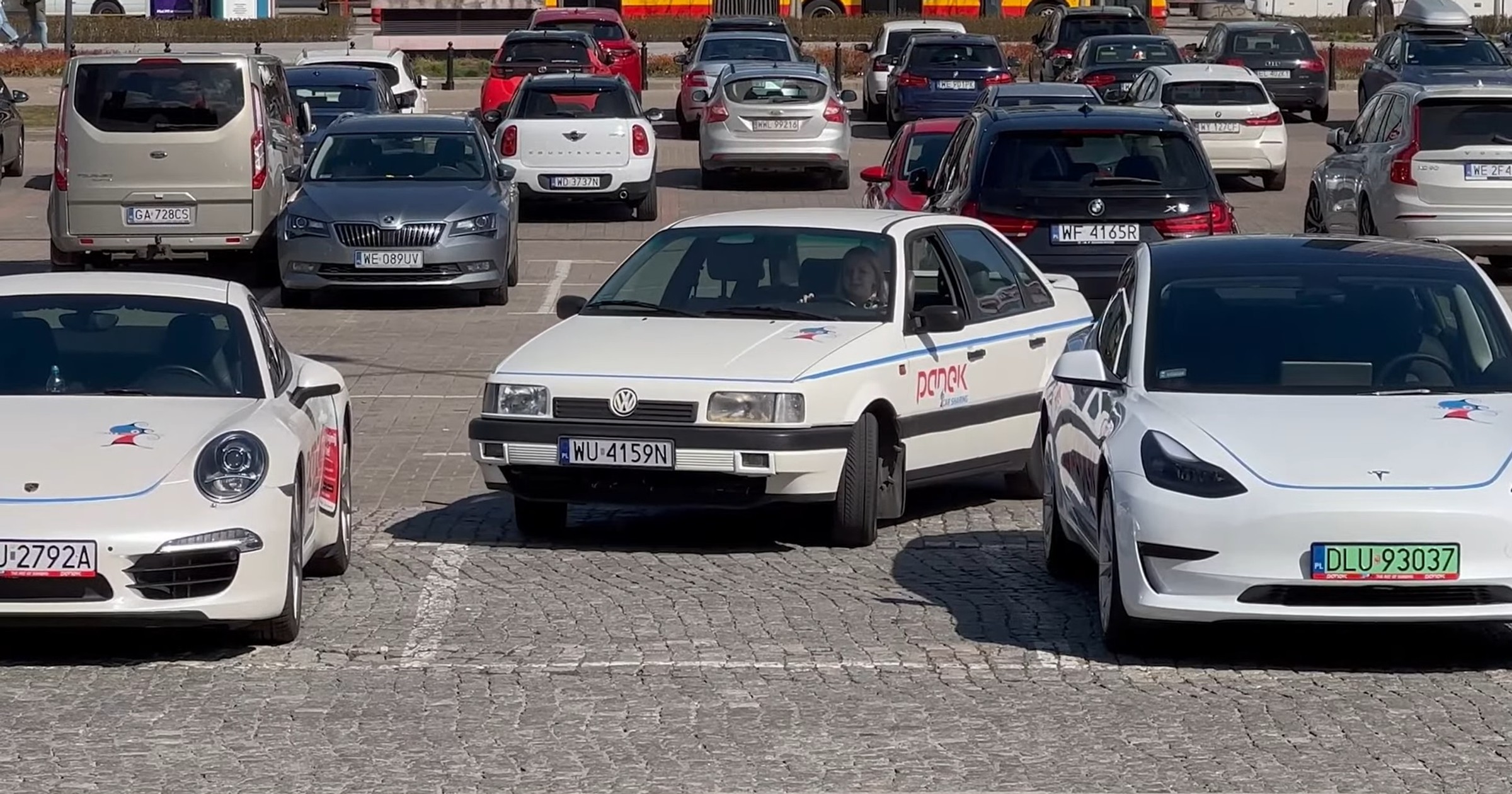 Volkswagen Passat B3 w Panek Carsharing