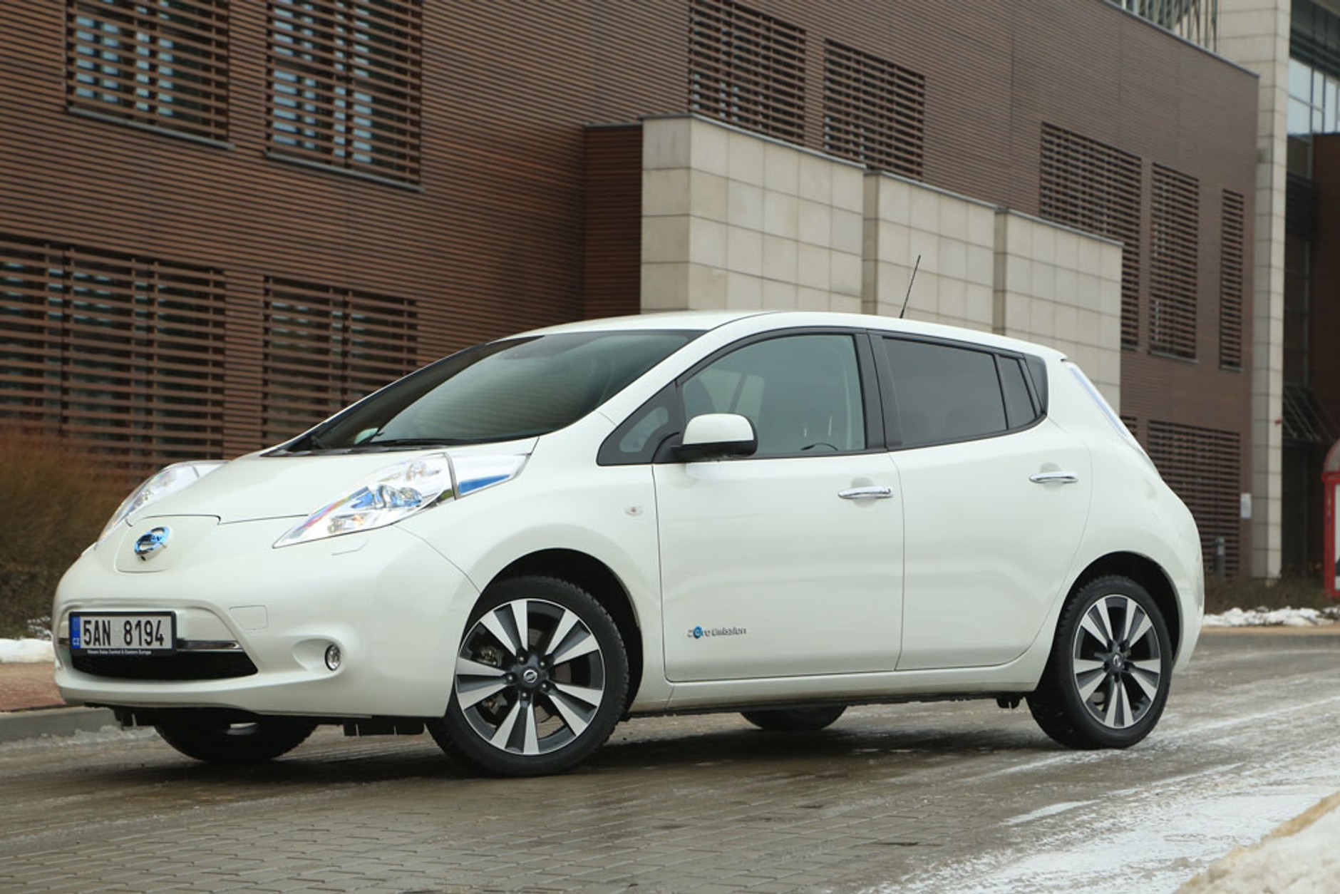 Nissan Leaf - elektryczny od podstaw
