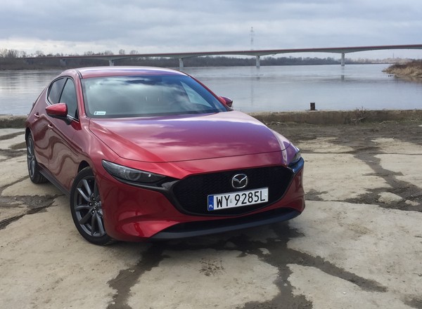 Nowa Mazda 3 - wyróżnia się nie tylko wyglądem