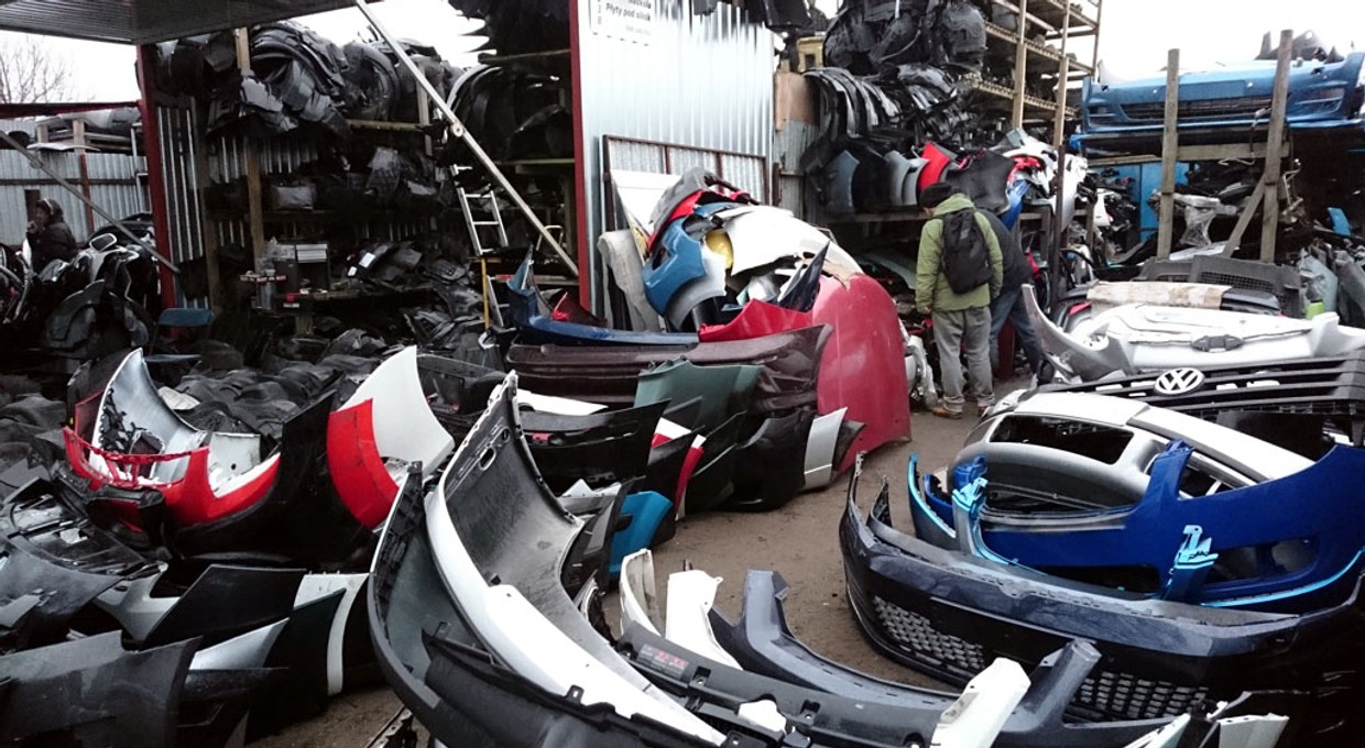 Giełda części w Poznaniu - przyjedź po części, twoje auto może już tu jest!