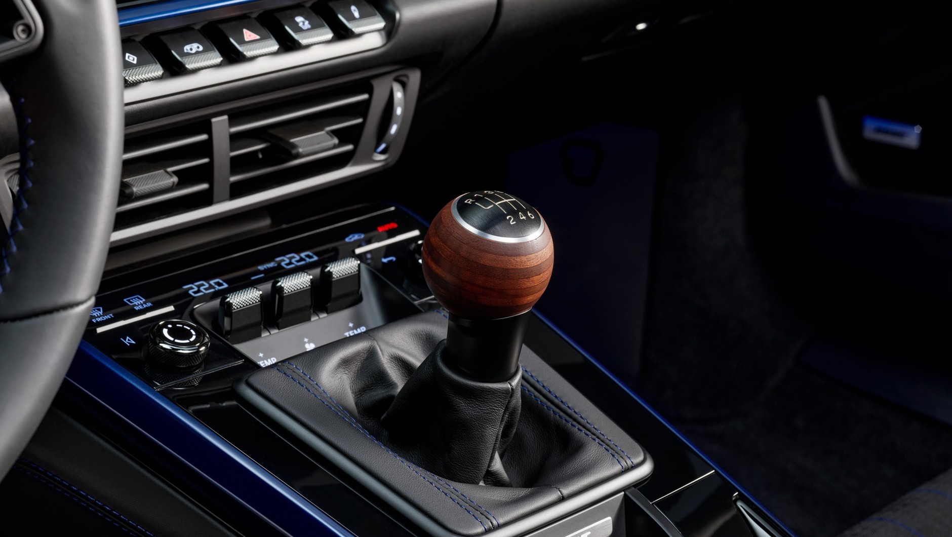Nowe Porsche 911 Carrera T