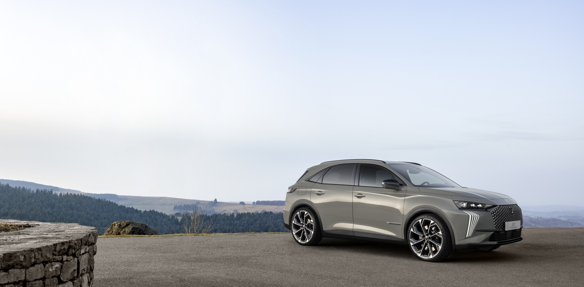 DS 7 pierwsza generacja. Lifting 2022