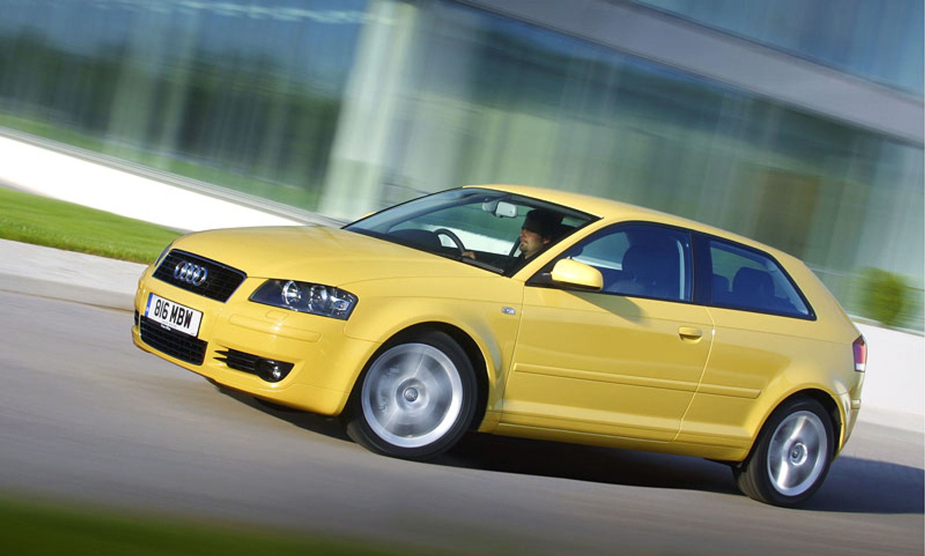 Ojeté auto desetiletí: Podle Britů je nejlepší volbou Ford Focus