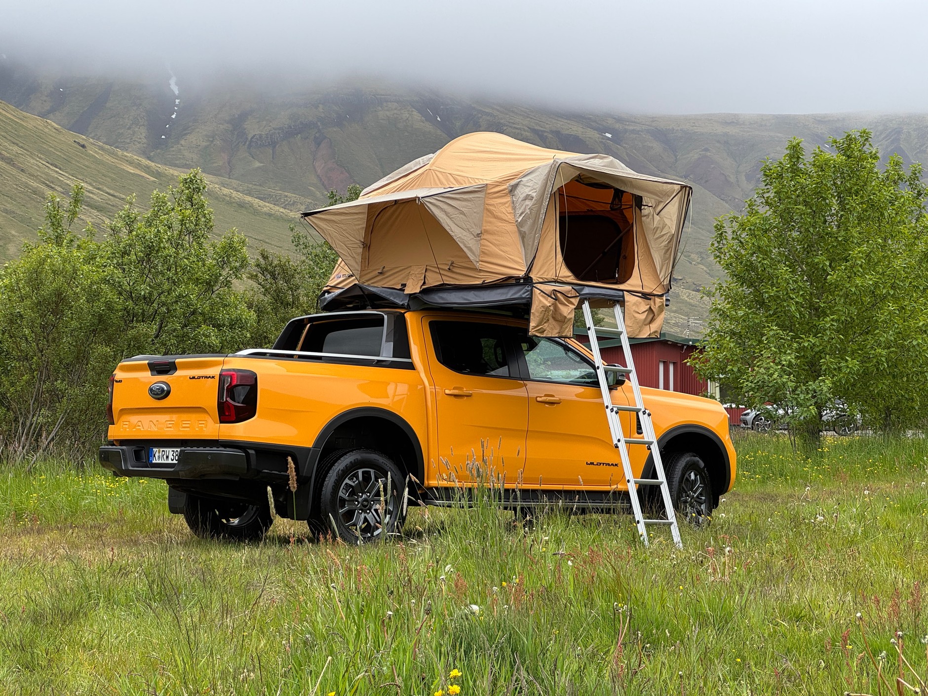 Ford Ranger PHEV 2025