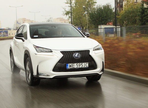 Test Lexusa NX F Sport - Jak jeździ SUV z trzema silnikami