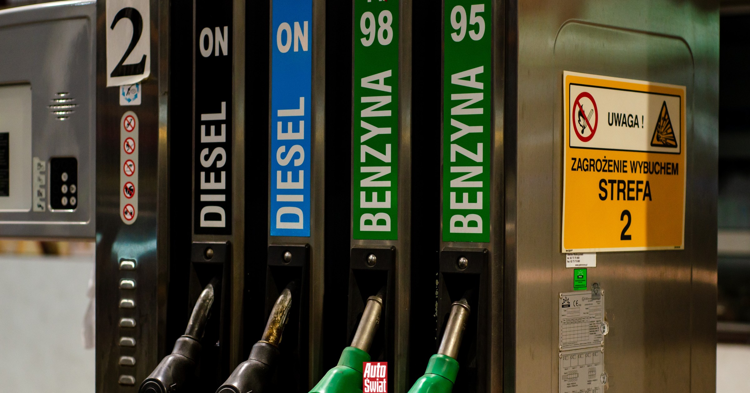 Nowe paliwo od 16 listopada na stacjach. Nie ma powodów do obaw, to prezent dla aut na zimę