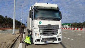 Zakaz dalszej jazdy i mandaty. Białoruski TIR nie pojedzie do Rosji