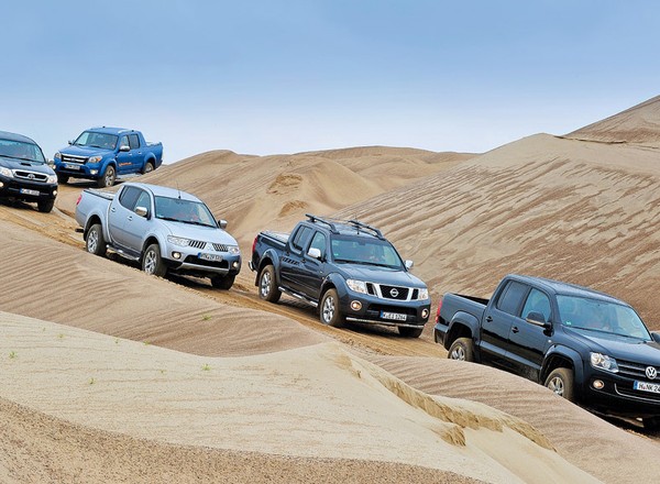 Towar czy lifestyle? Toyota Hilux kontra Ford Ranger, Mitsubishi L200, Nissan Navara i VW Amarok