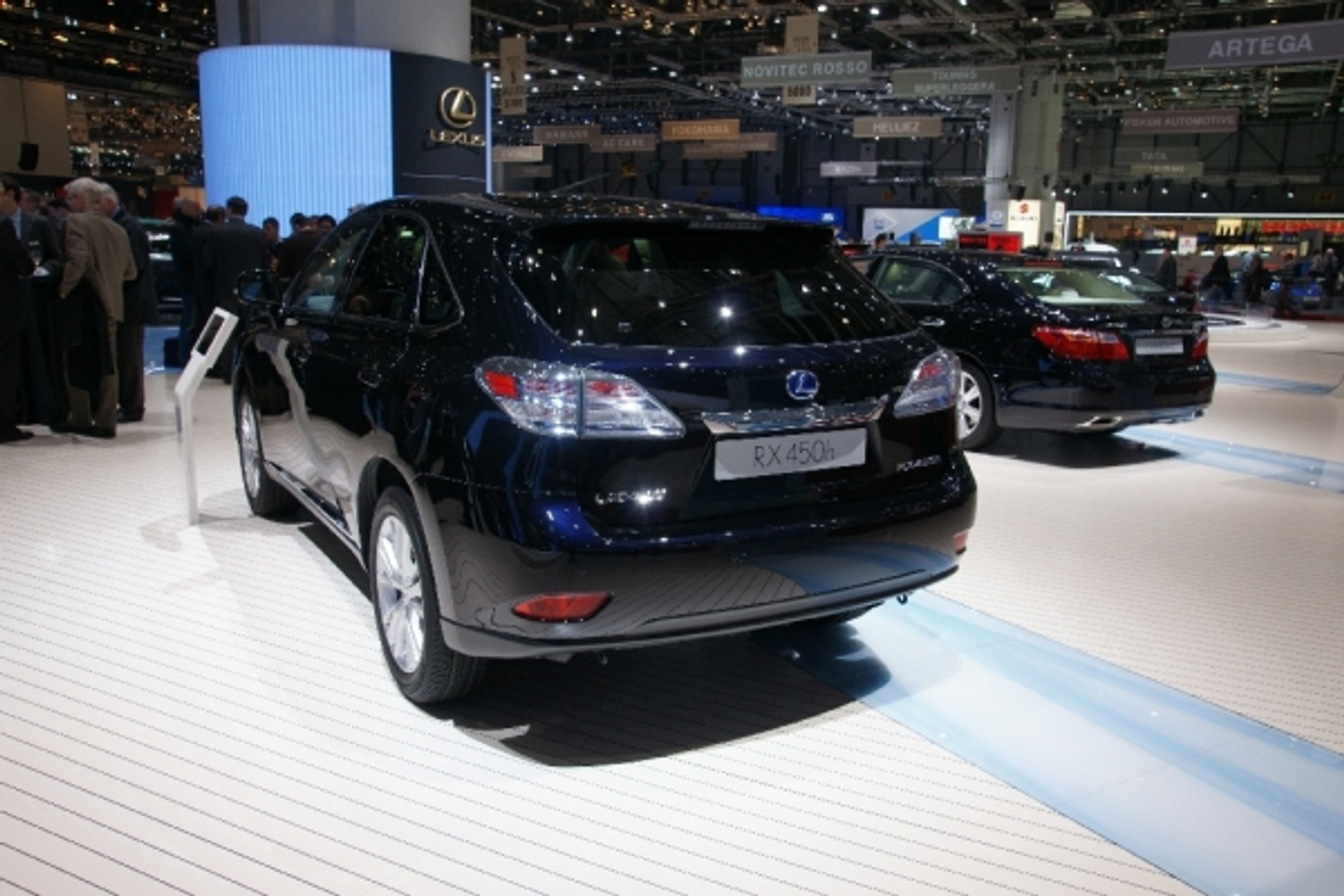 Genewa 2010: 128 premier światowych i 32 europejskie (Galeria)