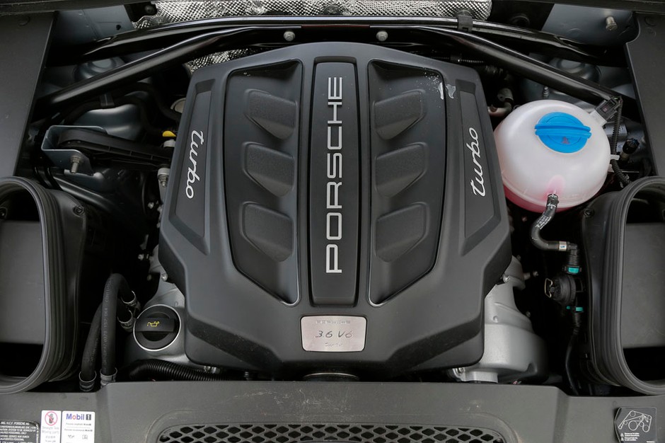 Porsche Macan Turbo - Bezczelnie ostry SUV