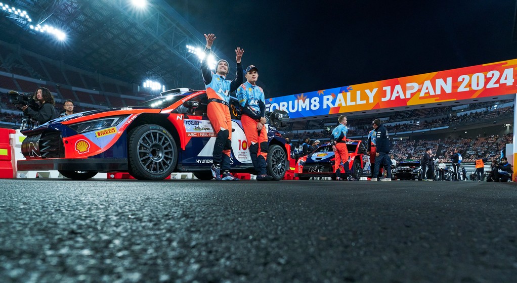 Rajd Japonii wystartował. To ostatni rok z hybrydami na rajdowych trasach