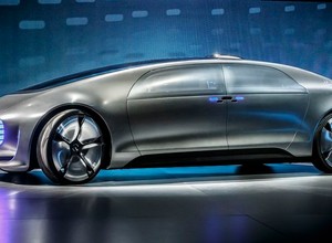 Auto z przyszłości albo rozmowa z robotem – sam możesz tego doświadczyć