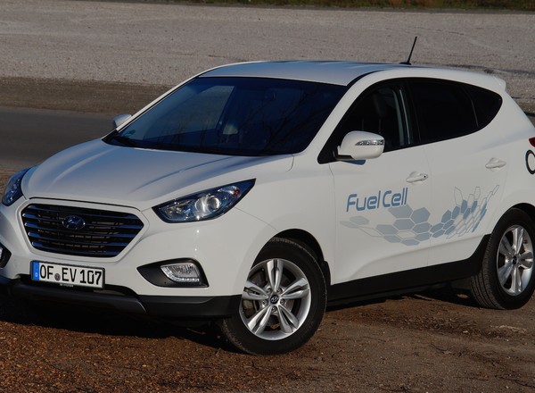 Hyundai ix35 Fuel Cell – Bez spalin i ładowania