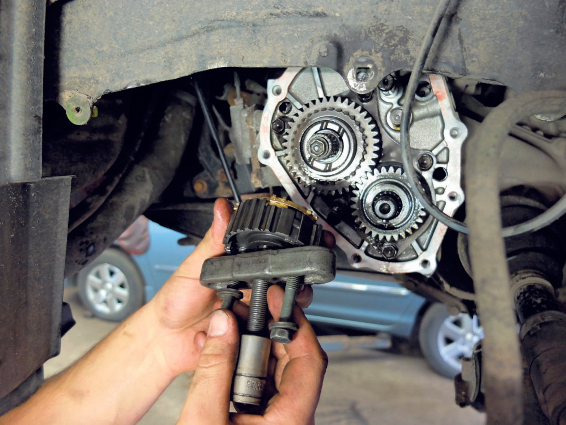 Co się psuje w manualach? Awarie skrzyń biegów