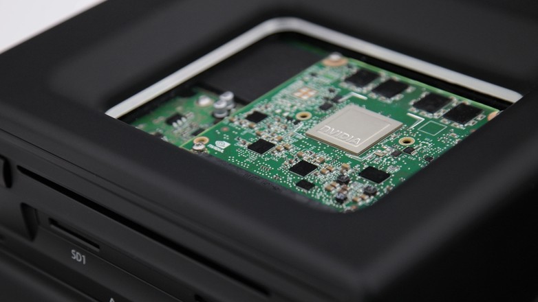 Już teraz producenci samochodów używają modułów takich Nvidia VCM, które są wyposażone w wielordzeniowy procesor (czterordzeniowy Tegra 3).