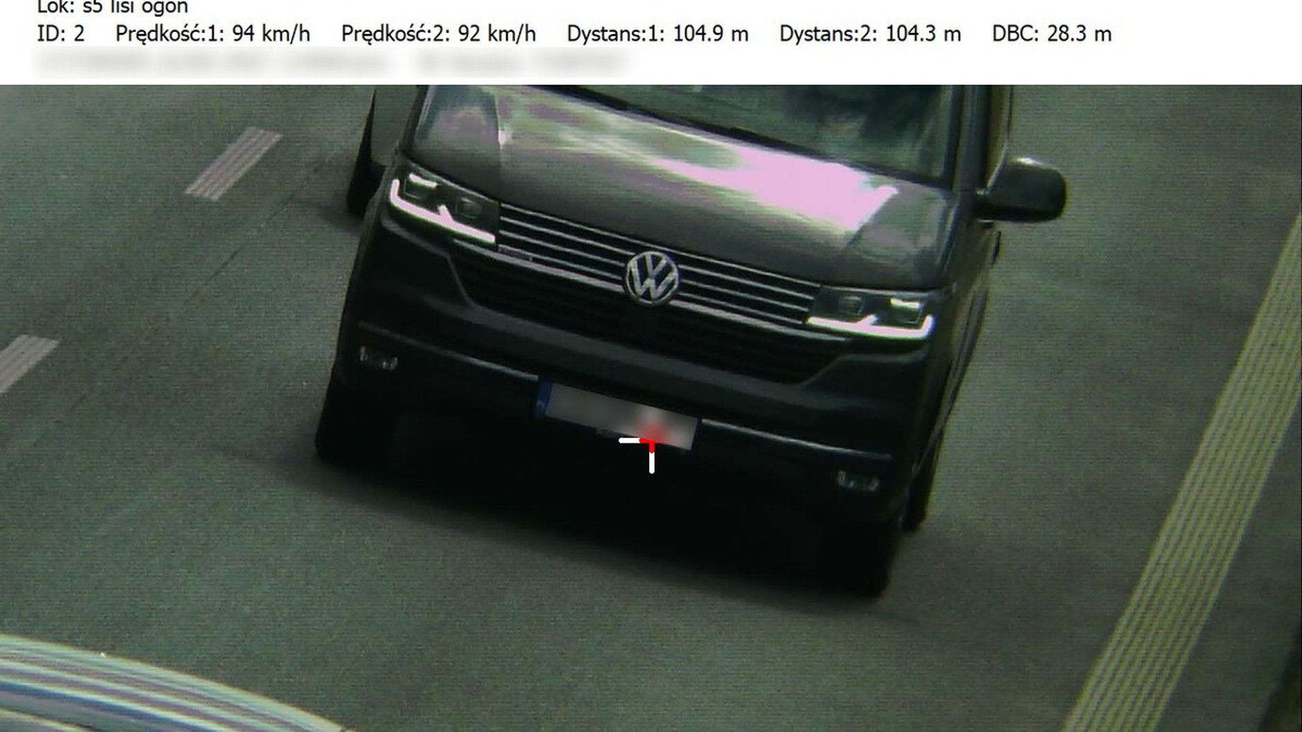 Zdjęcia z miernika z funkcją DBC. Tak policja sprawdza, czy kierowcy nie jadą zbyt blisko siebie