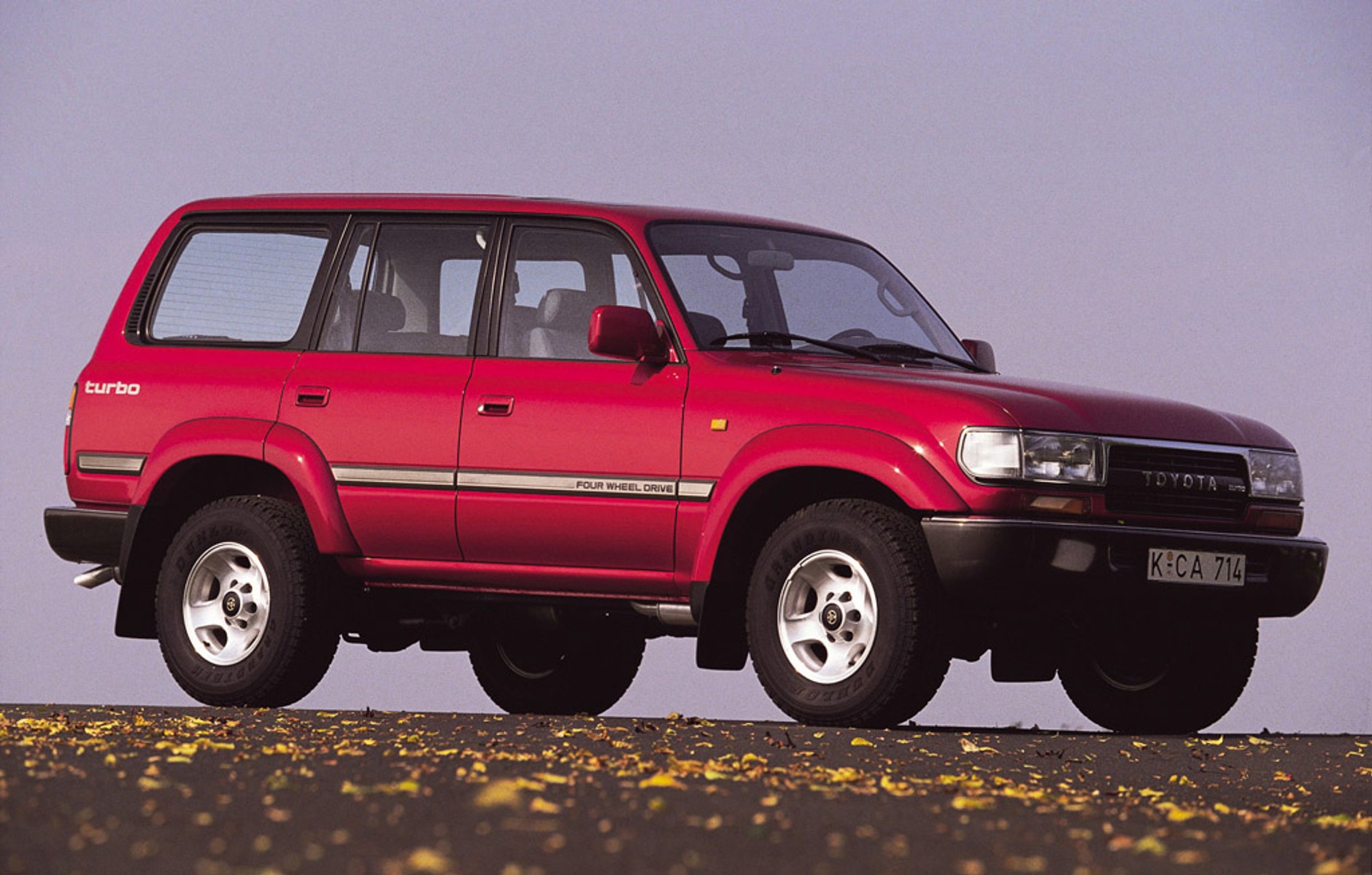 Historia Toyoty Land Cruiser: klasyk z Kraju Kwitnącej Wiśni