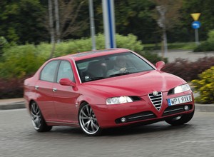 Alfa Romeo 166: Nie taka ta Alfa straszna, jak ją malują