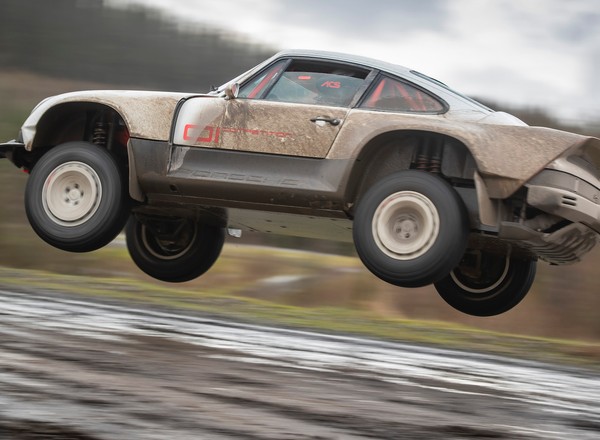 Porsche 911 ACS by Singer - rajdowe marzenie