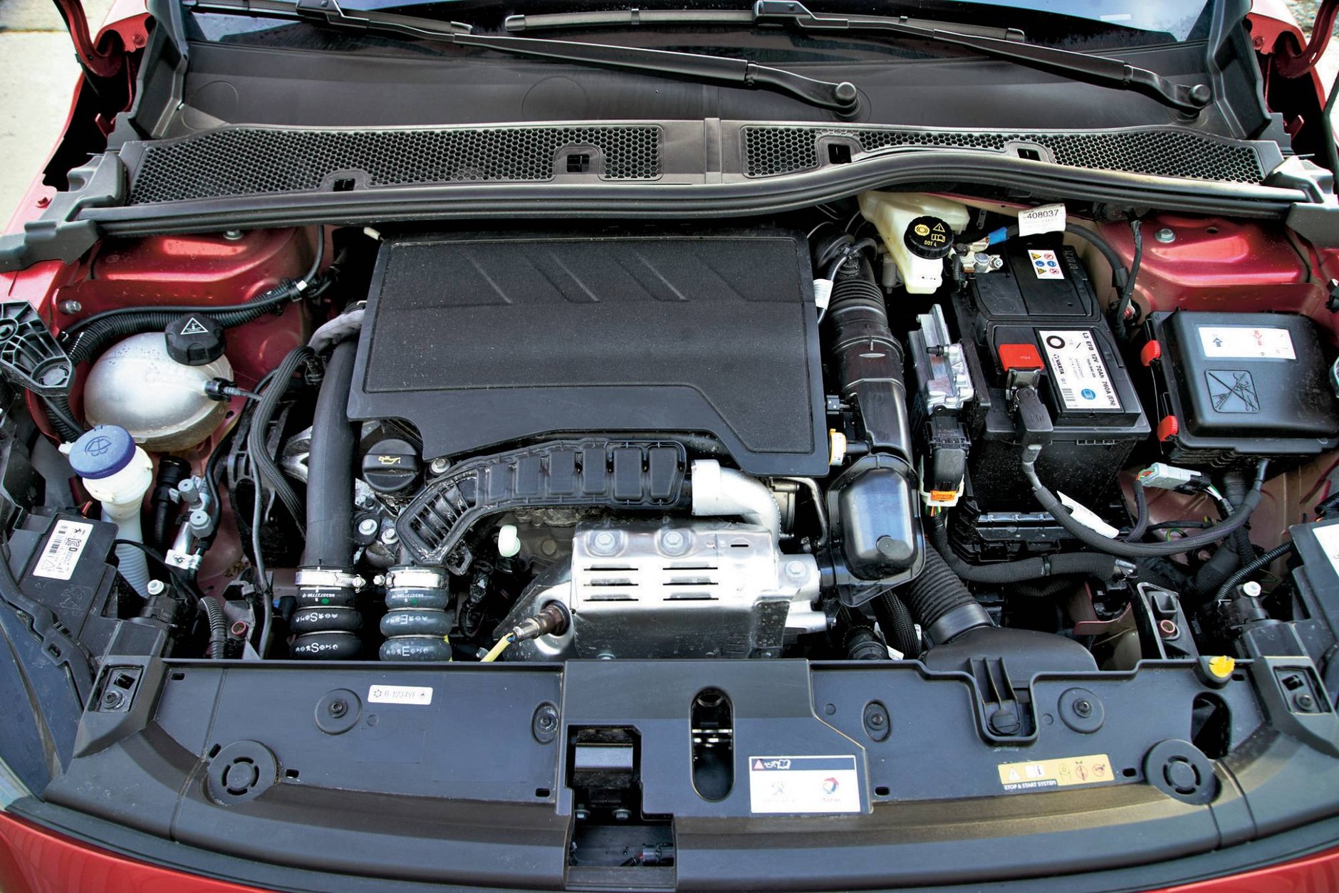 Peugeot 208 PureTech 100