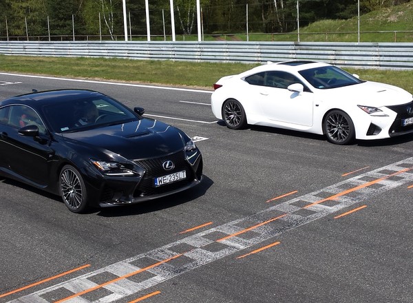 Ben Collins (Stig z Top Gear) czy Klaudia Podkalicka – kto szybszy za kierownicą Lexusa RC F na torze Poznań?
