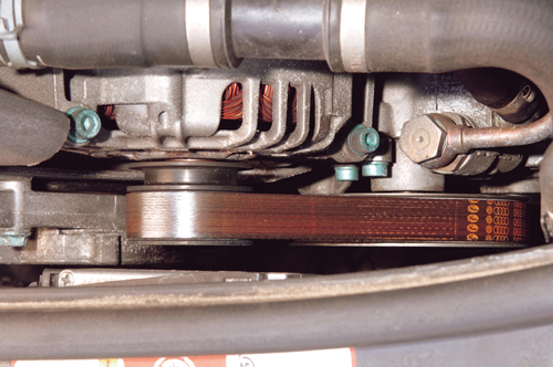 Audi A4, BMW 3, Mercedes C - Trzy silniki, trzy techniki