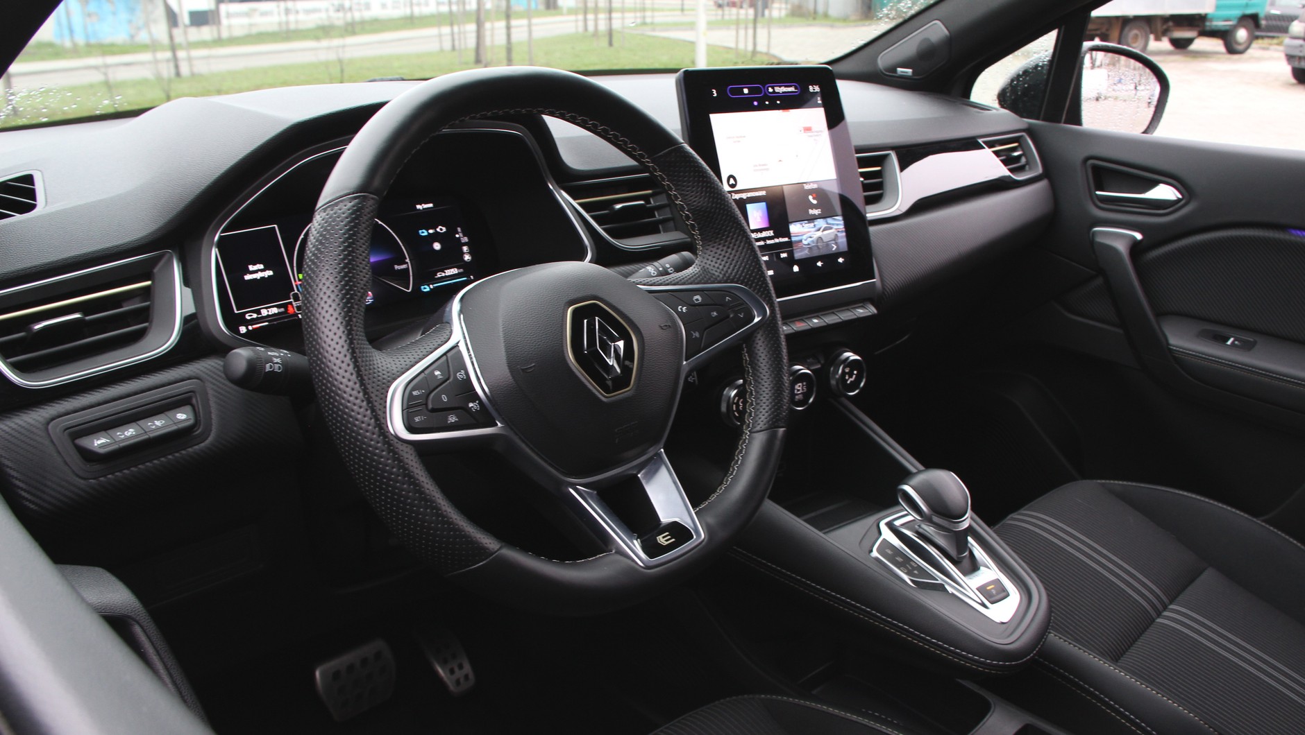 Renault Captur E-Tech full hybrid E-Tech engineered