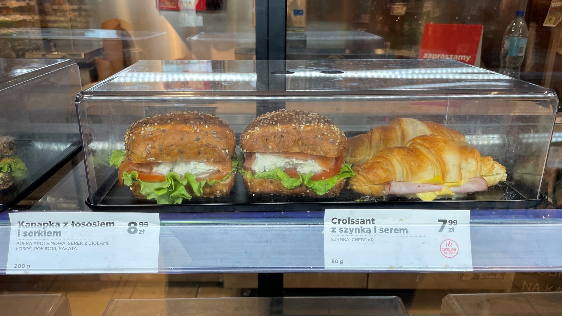 Kanapki na stacji Circle K