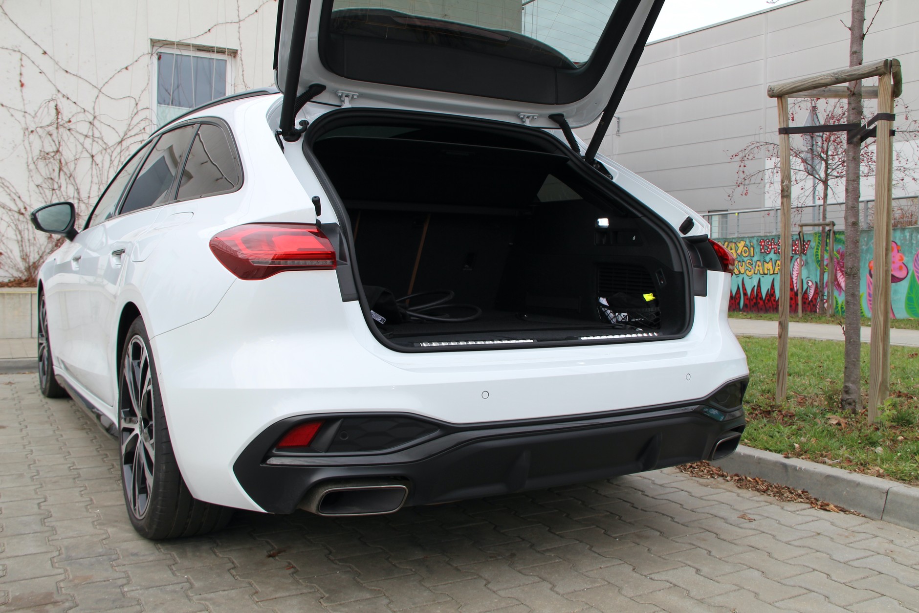 Audi A5 Avant e-hybrid