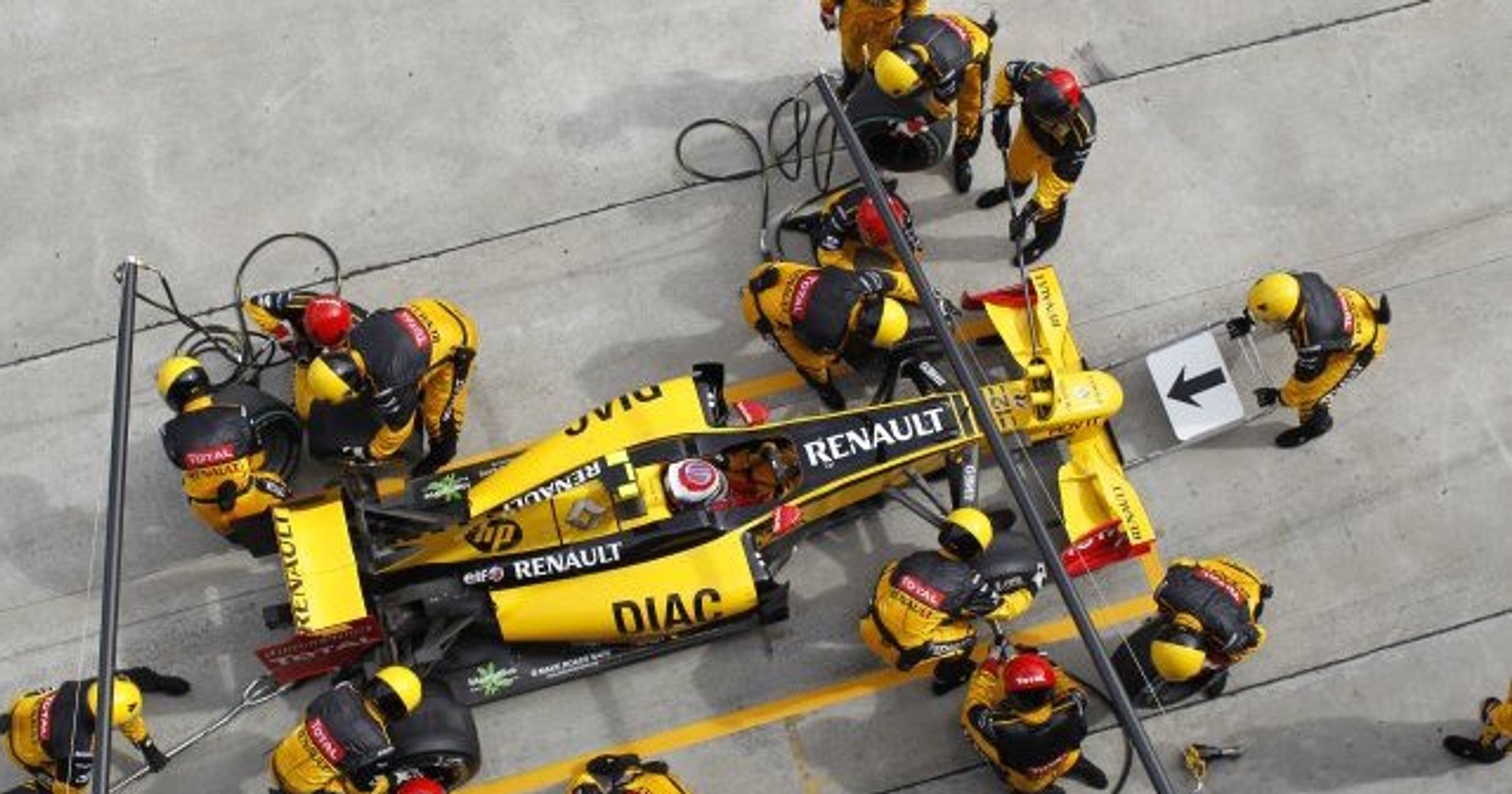 Grand Prix Hiszpanii 2010: Red Bull kontra McLaren, Kubica w dziesiątce (3. trening)