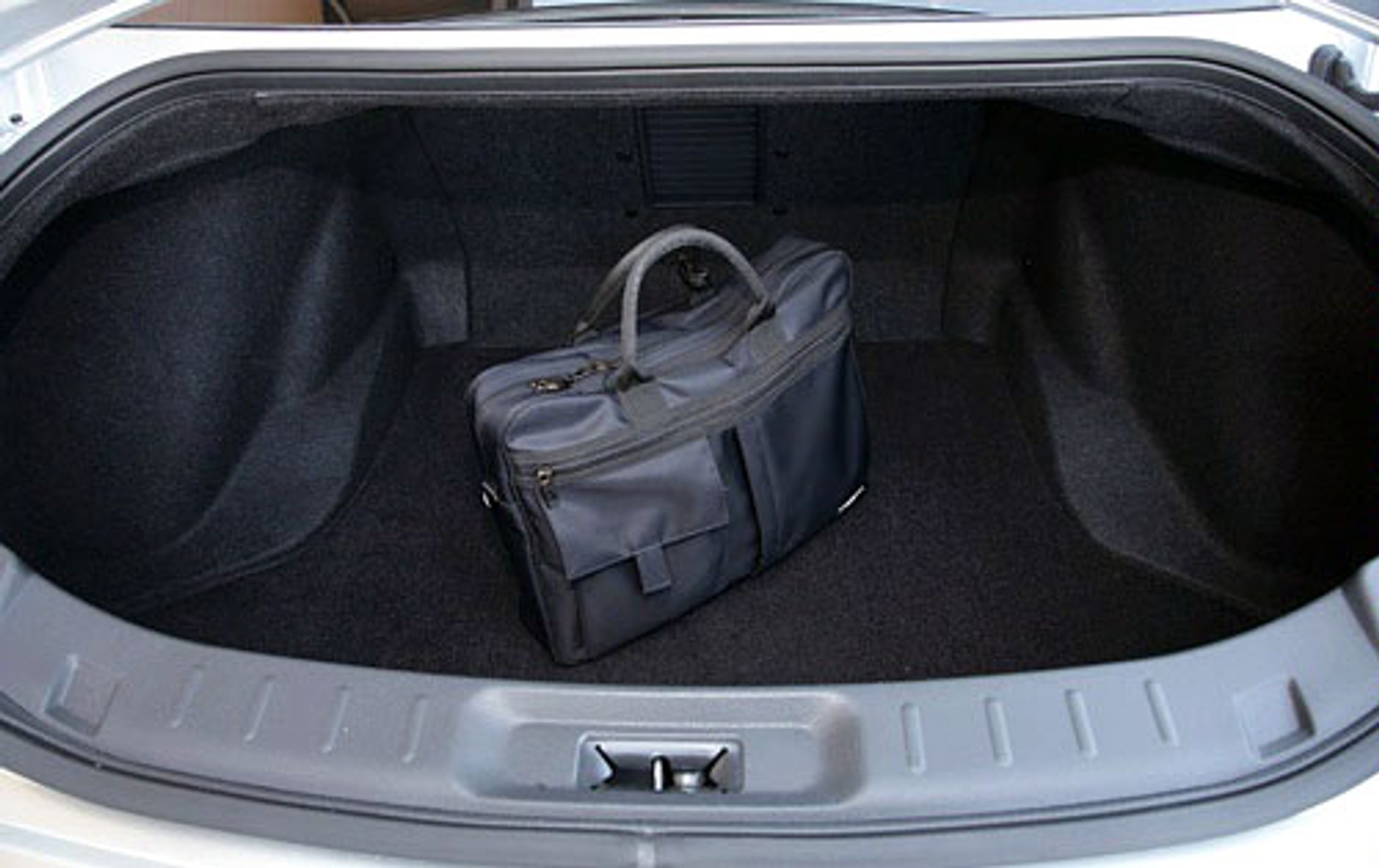 Tokio Motor Show 2007: Nissan GT-R: pogromca Porsche na wolności