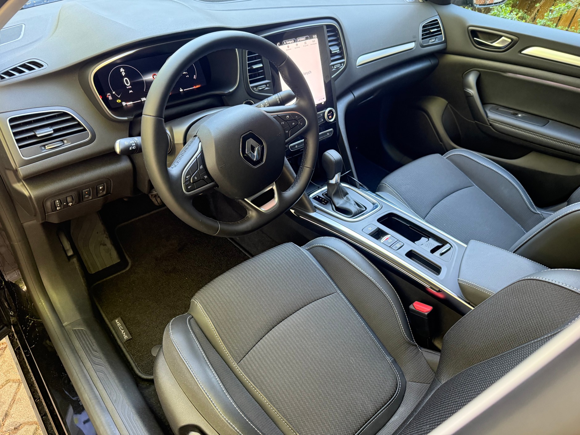 Renault Megane Grand Coupe Blue dCi 115 EDC