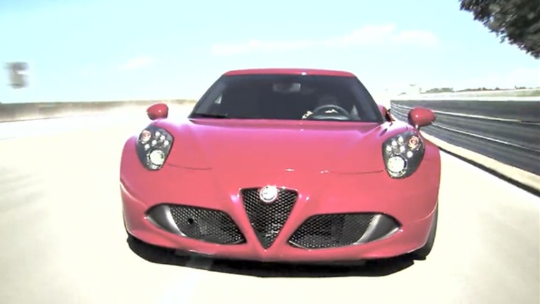 Oto Alfa Romeo 4C