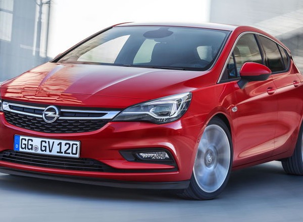 Najnowsza Astra z systemem Opel OnStar