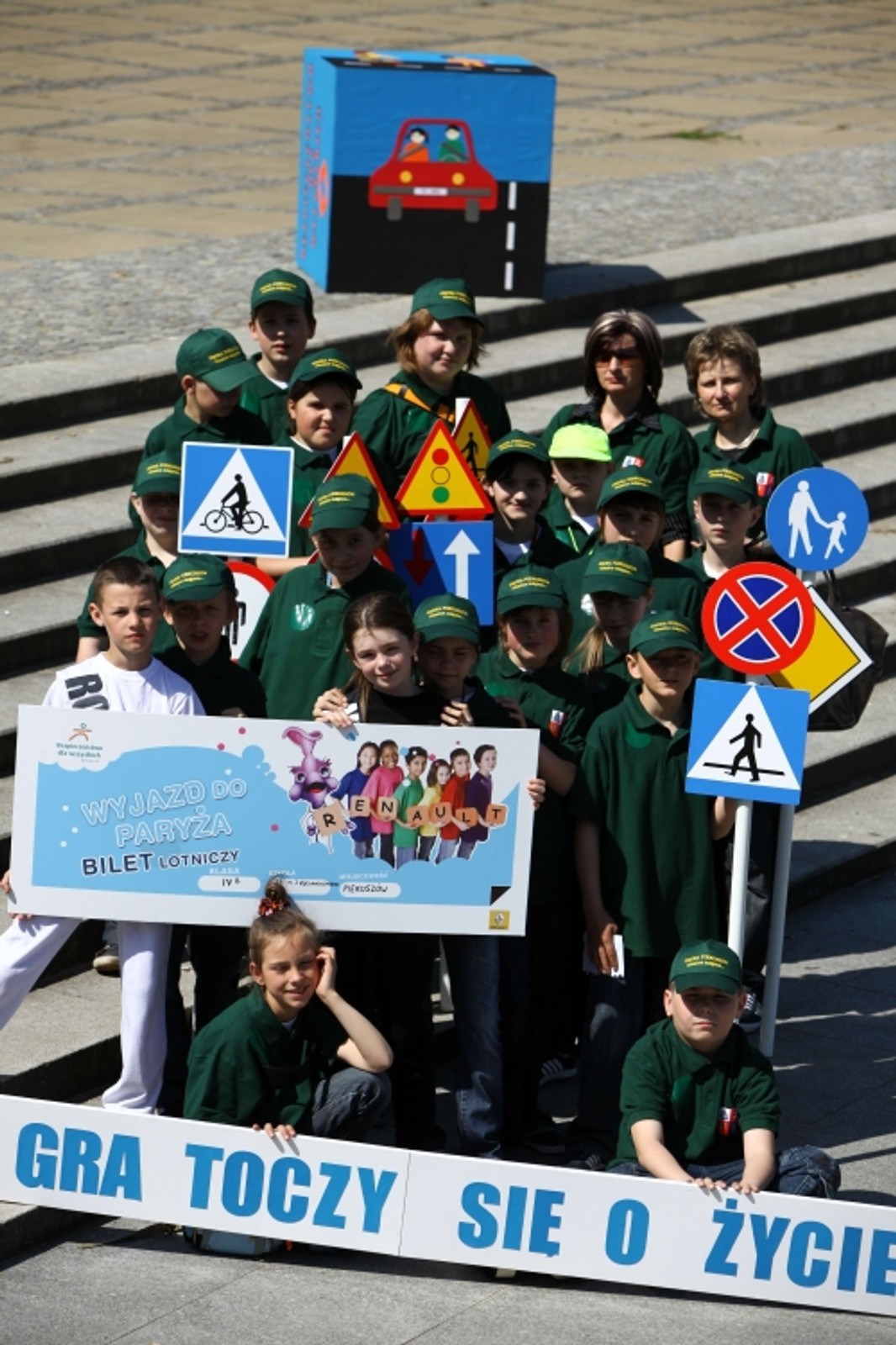 Bezpieczeństwo dla Wszystkich - Czwartoklasiści z Piekoszowa pojadą na międzynarodowy finał