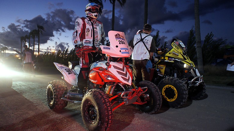 Wypadek Sonika podczas Rajdu Dakar 2011 (wideo)