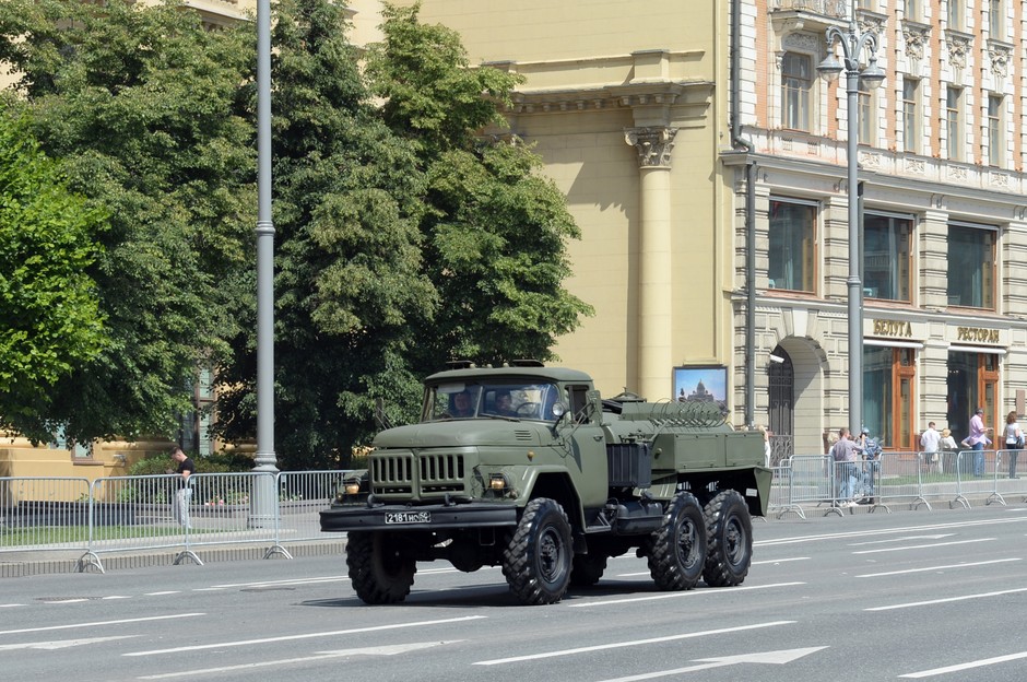 ZIŁ-131