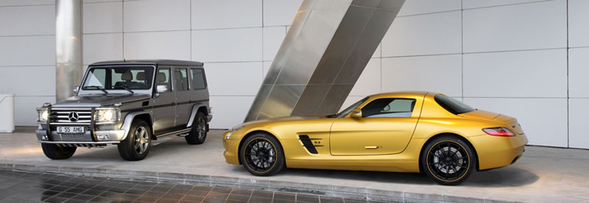 Mercedes-Benz SLS AMG i G 55 AMG Edition 79: złote i srebrne gwiazdy w Dubaju