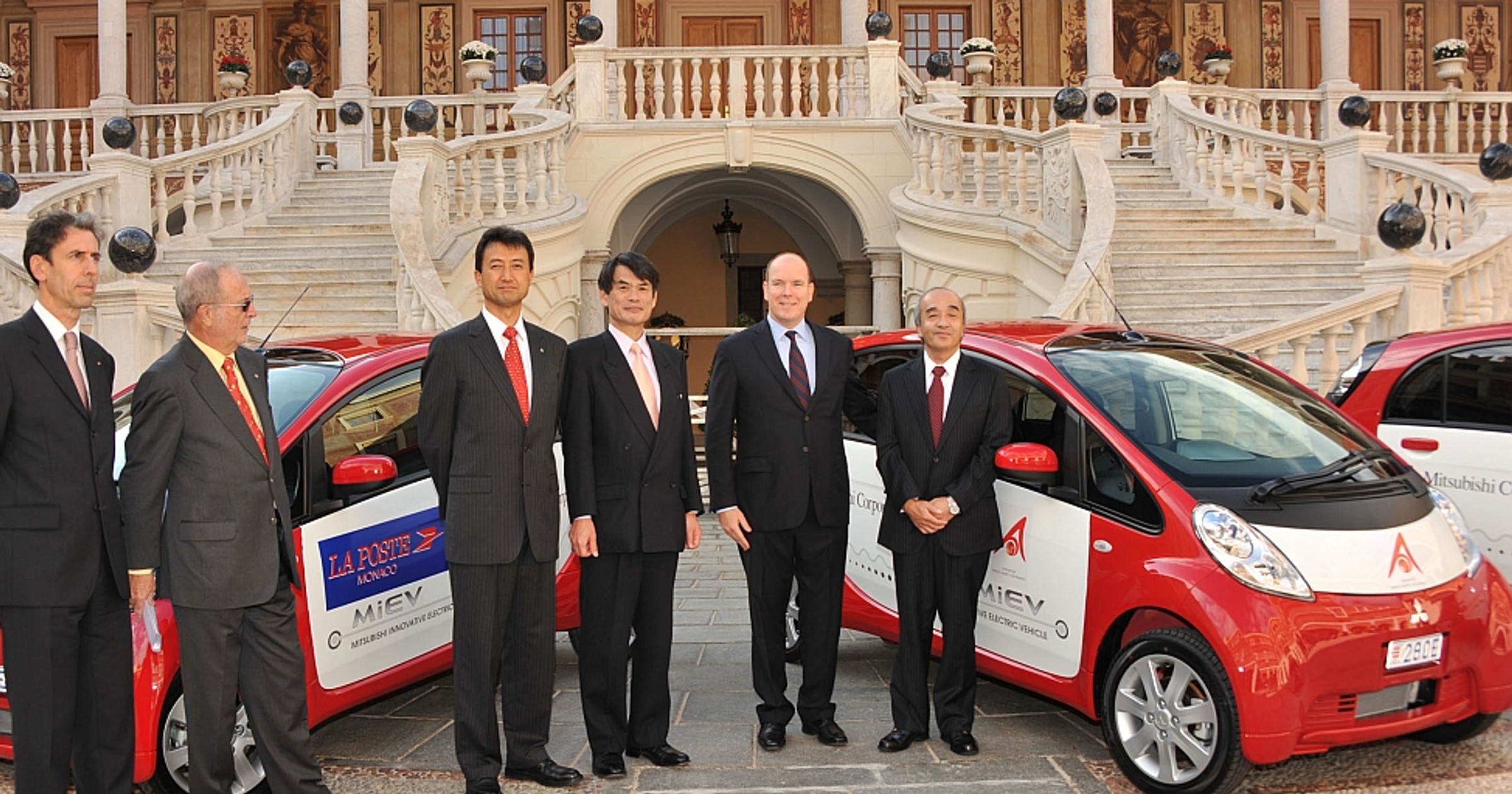 Mitsubishi i-Miev w służbie Jego wysokości
