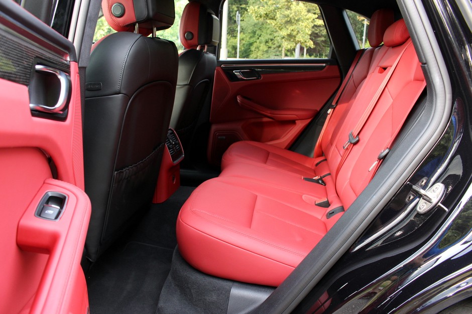 Porsche Macan S