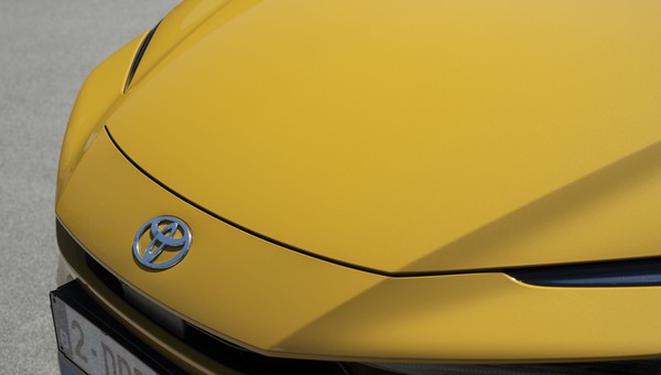 Najnowsza generacja Toyoty Prius tańsza o 40 tys. zł. To już ostatnie sztuki