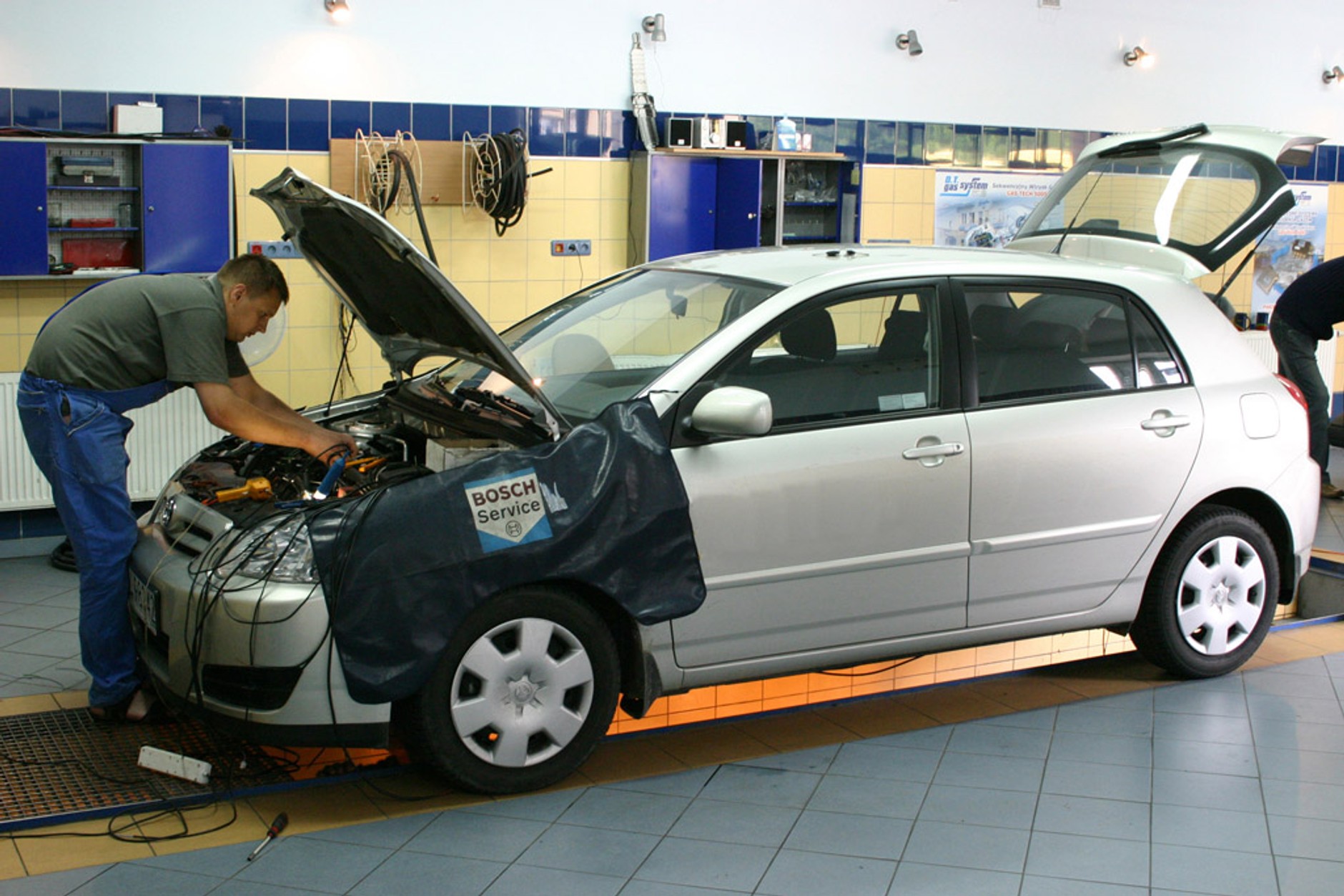 Jak wybrać auto? Wady i zalety samochodów w różnym wieku