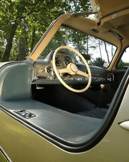 Mercedes 300 SL Gullwing