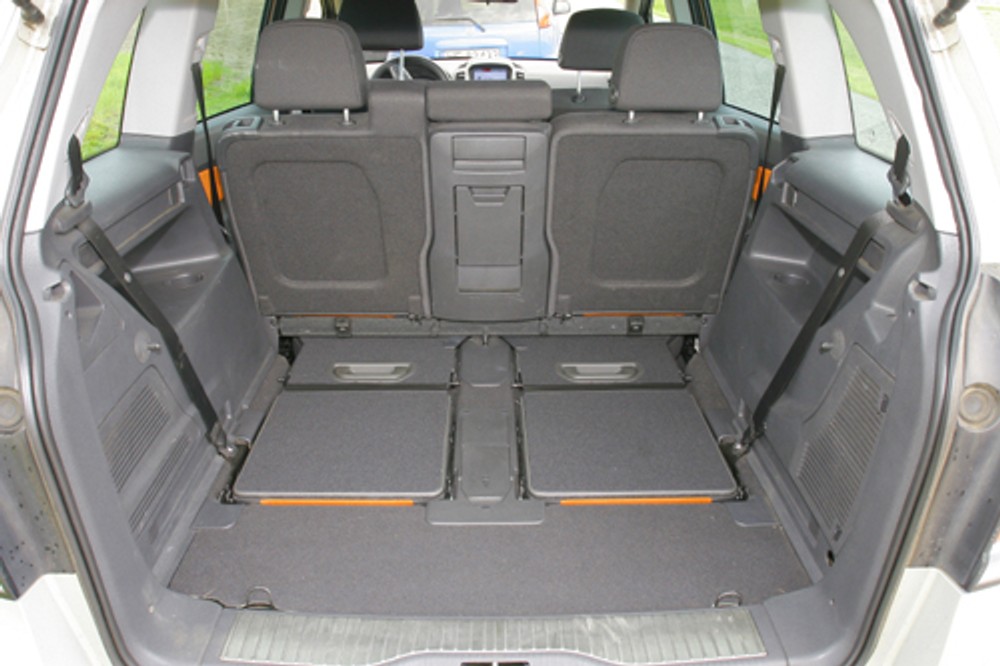 Opel Zafira - Dobrze zorganizowana