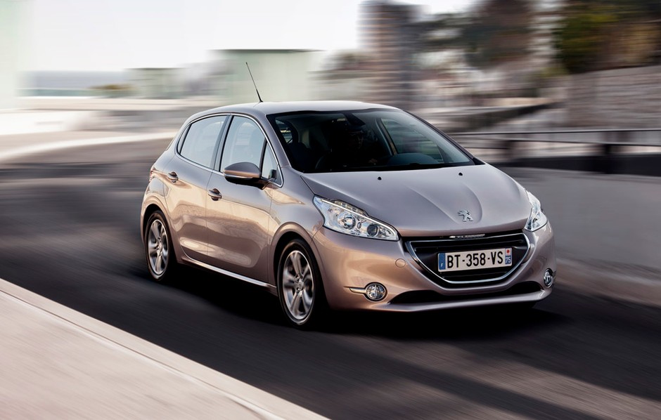 Sprawdziliśmy jak jeździ Peugeot 208