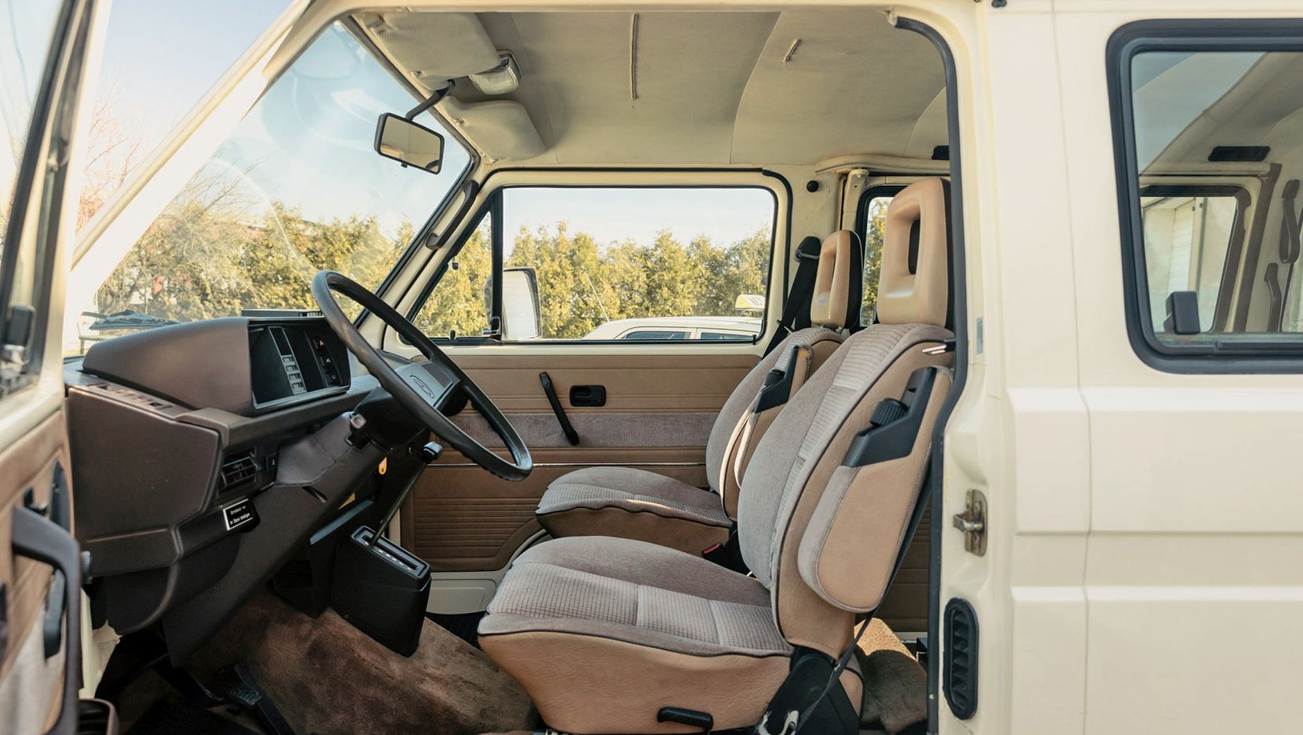 Volkswgen Bus Taxi