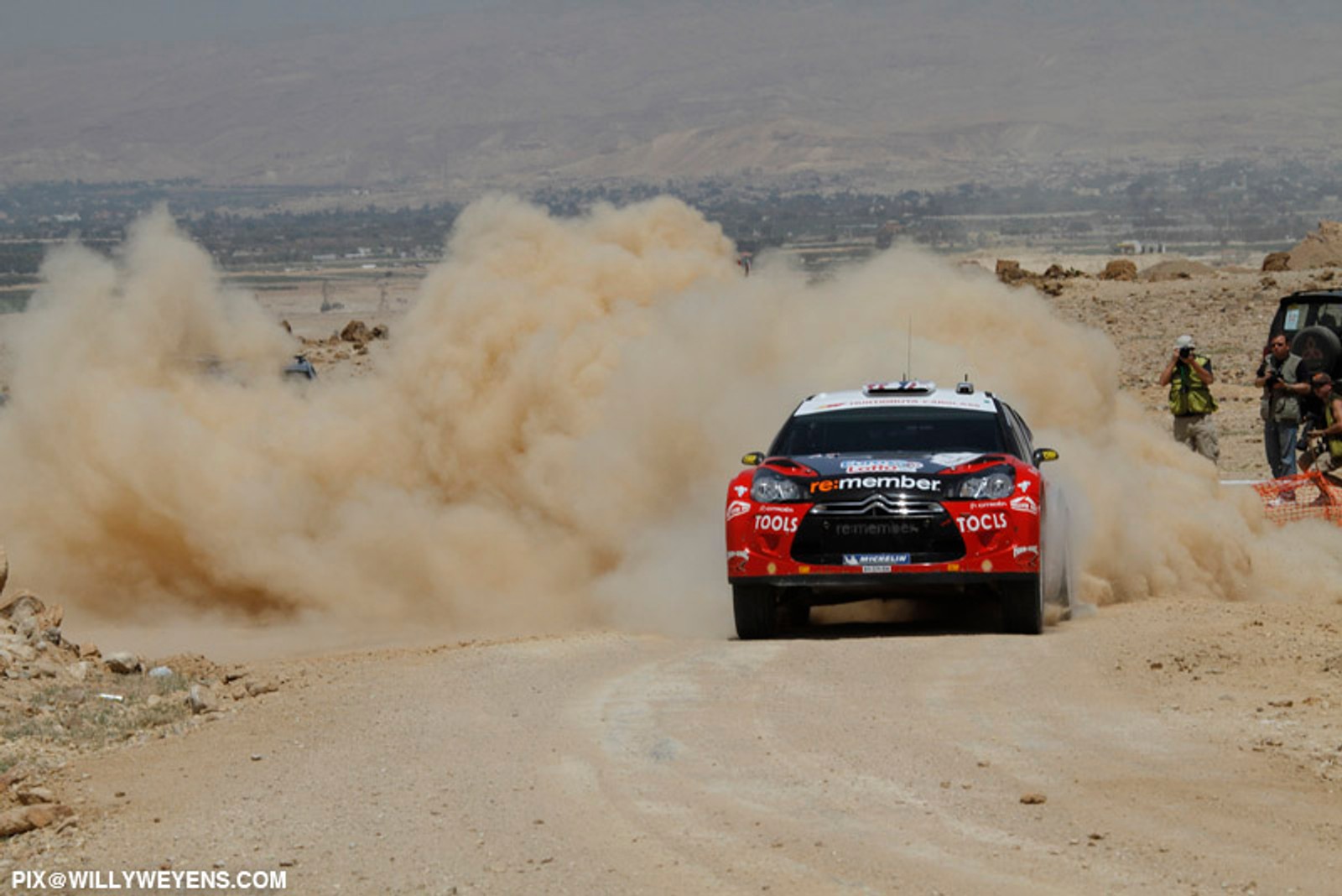 Rajd Jordanii 2011: Ogier lepszy o 0,2 sekundy (wyniki)