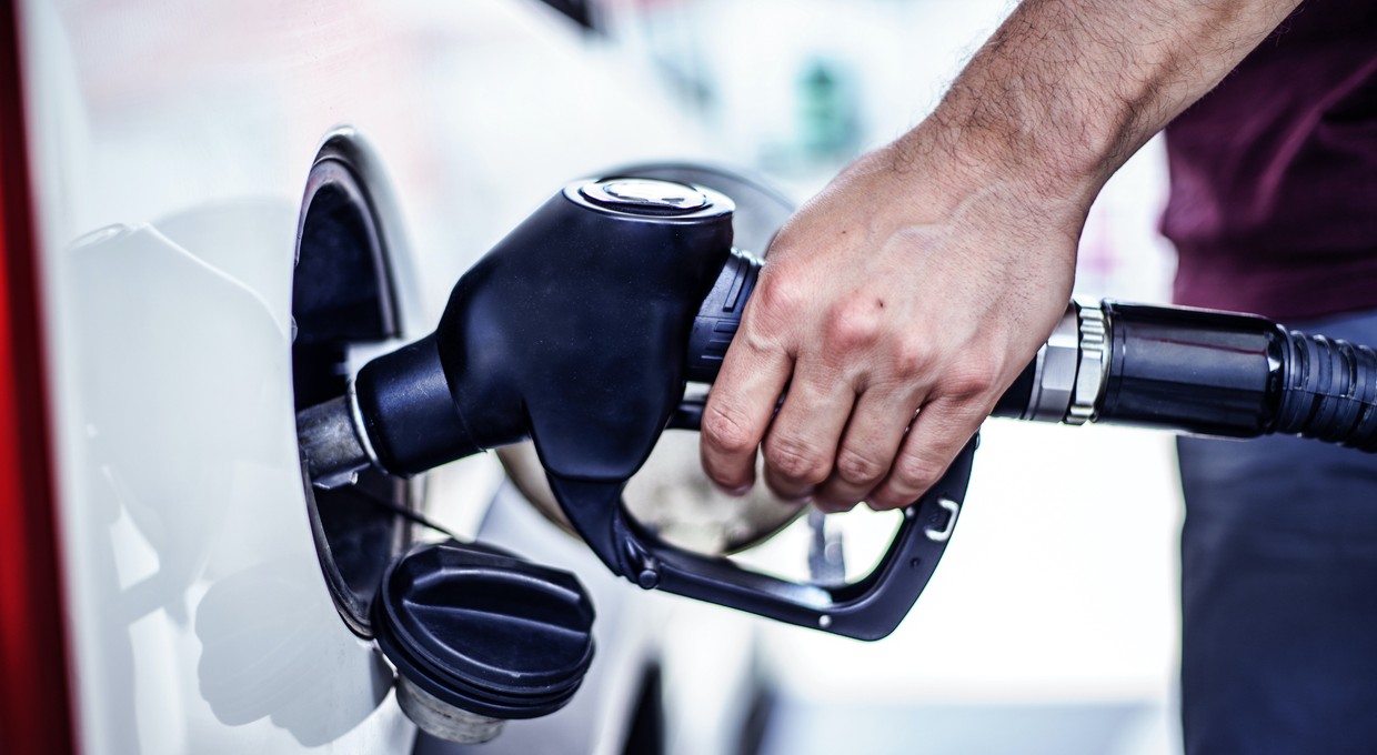 W Niemczech paliwo dużo droższe niż w krajach granicznych. Koniec rabatu