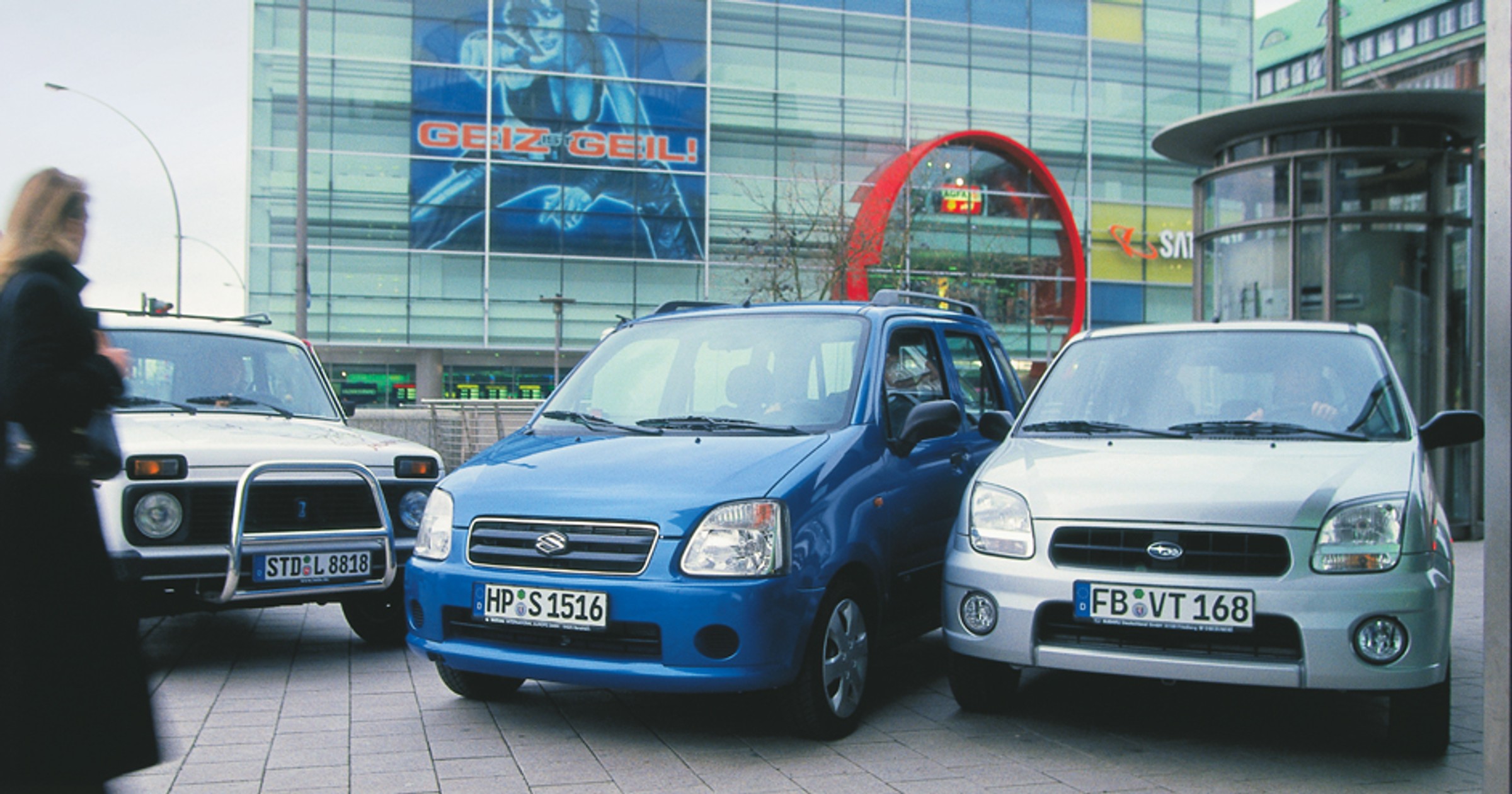 Łada Niva kontra Subaru Justy i Suzuki Wagon R+ -  Tereńowki w  formacie mikro